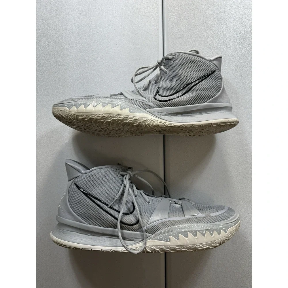 Nike Kyrie 7 TB Promo Wolf Grey/Black/White DM5042-003 Men's Size 18‎